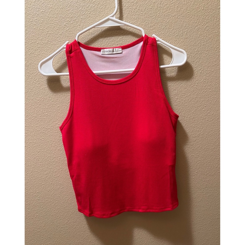 Zenana Red Ribbed Tank Top Built-In Padded Shelf Bra Racerback RRT-8482 Large
